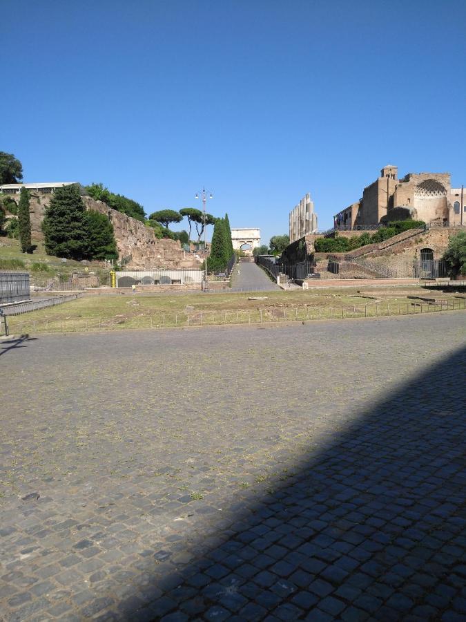 Tucci'S Roma Guest House Exterior foto
