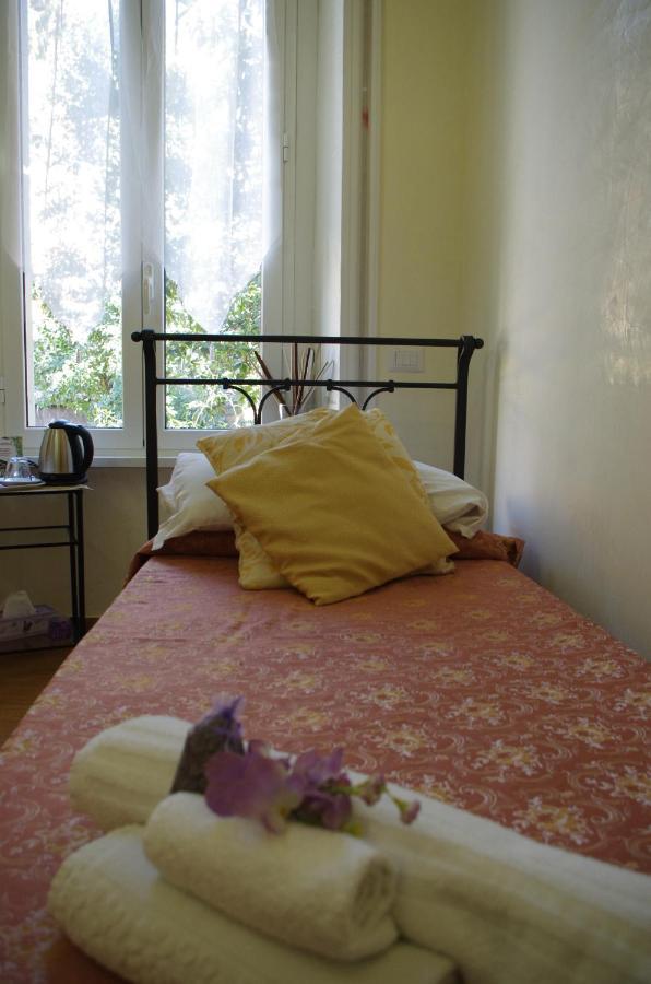 Tucci'S Roma Guest House Exterior foto