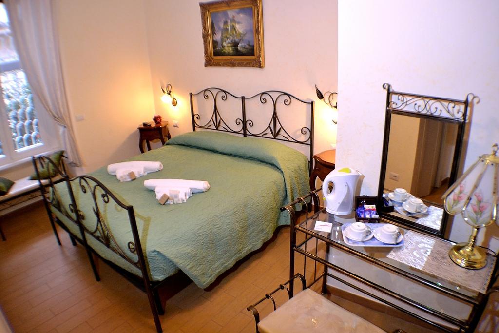 Tucci'S Roma Guest House Exterior foto