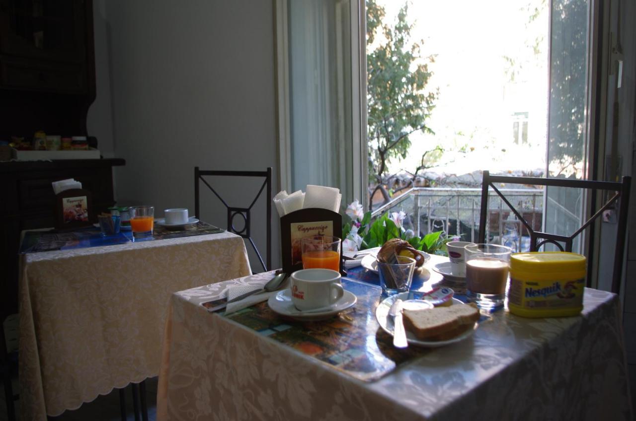 Tucci'S Roma Guest House Exterior foto